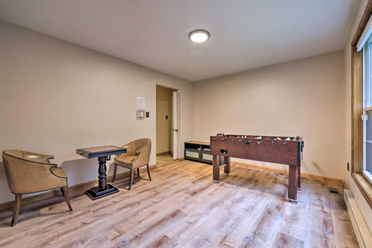 Spacious Tobyhanna Home With Lake Access And Fire Pit! Экстерьер фото